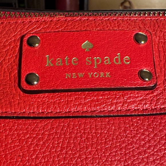 kate spade Orange Leather Shoulder Bag with Gold Logo Plate - Picture 2 of 8
